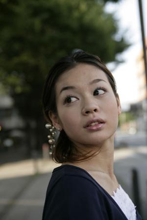 2025年最新版：低周波治療器の効果・選び方・正しい使い方完全ガイド